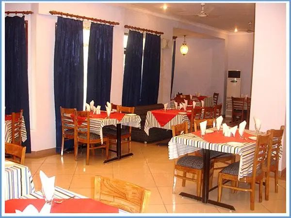 Hotel Grand Riviera