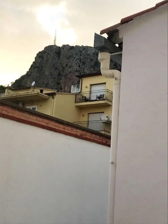 Apartment With 2 Bedrooms in Torroella de Montgrí, With Furnished Terrace and Wifi Near the Beach