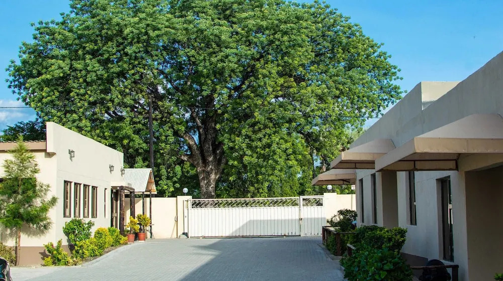 Etang Guesthouse