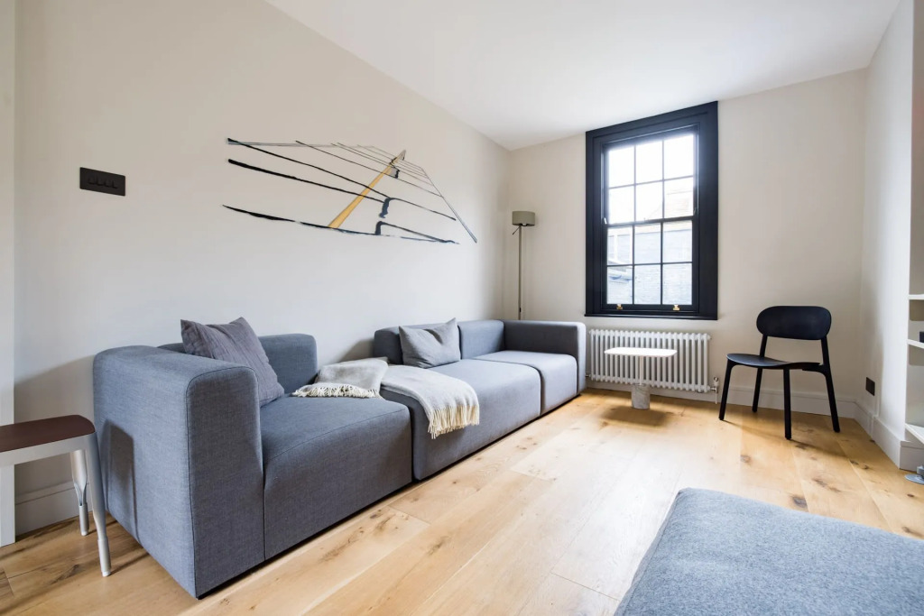Georgian Townhouse with Sun Terrace & Garden