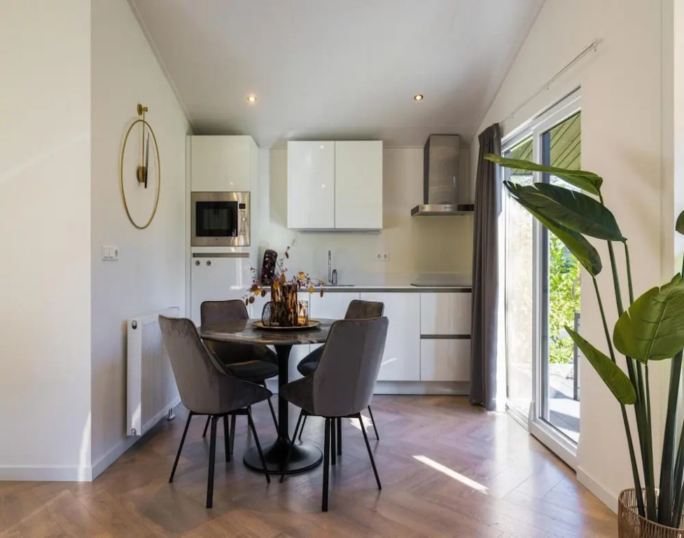Lodge in Brabant with Cozy Covered Terrace
