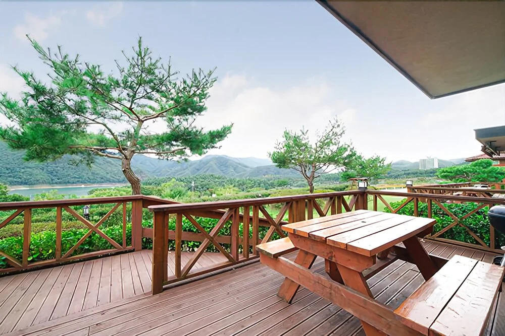 Chungju Morning Lake Pension