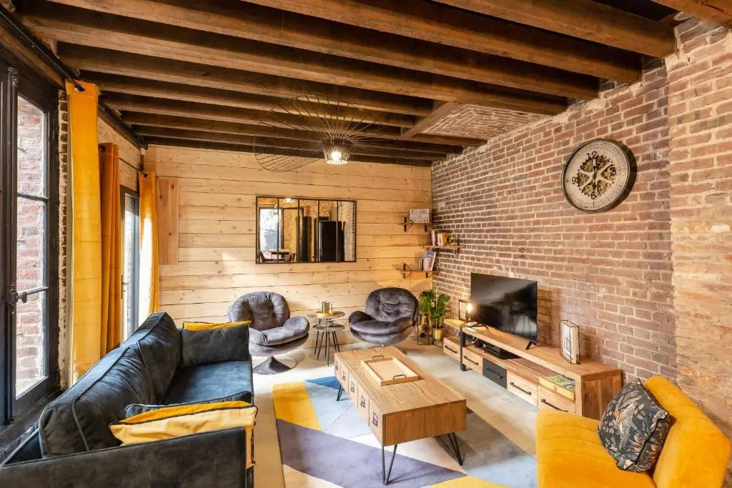 LAtelier dÉléa 4 Terrace - Industrial-chic in the heart of Honfleur