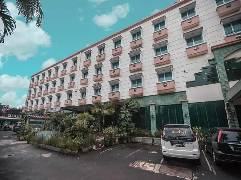 New Sleepz Hotel - Senayan