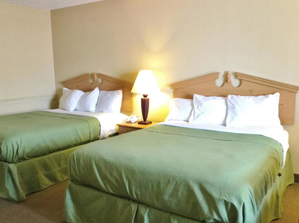 Americas Best Value Inn & Suites Conway