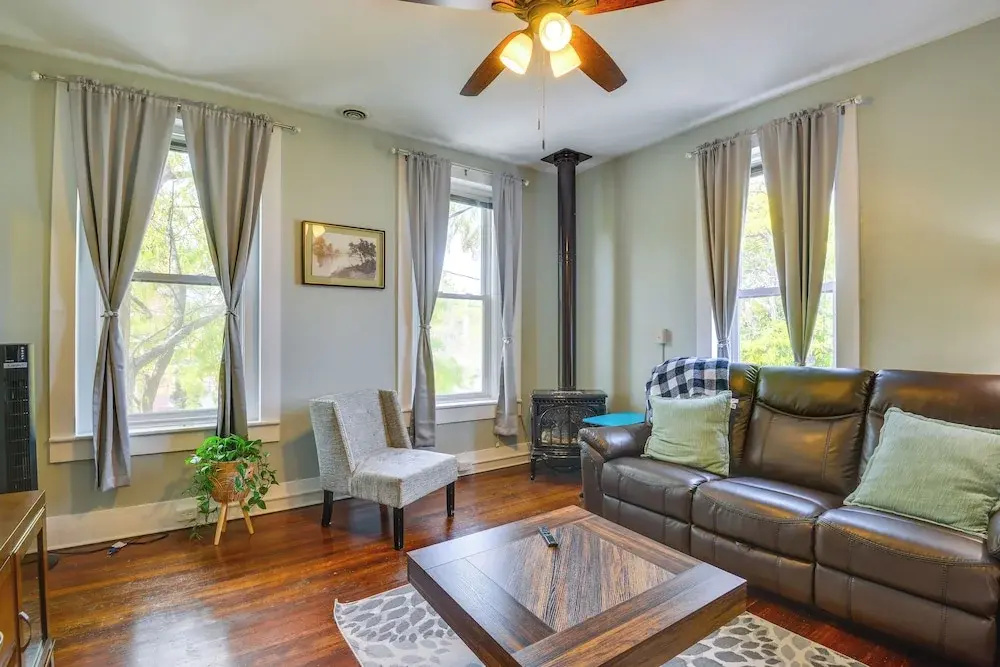 Central Location! Winter Retreat in Sackets Harbor
