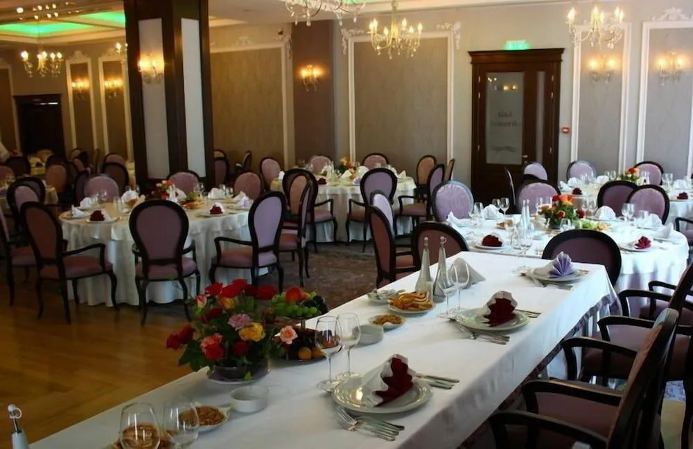 Hotel Select