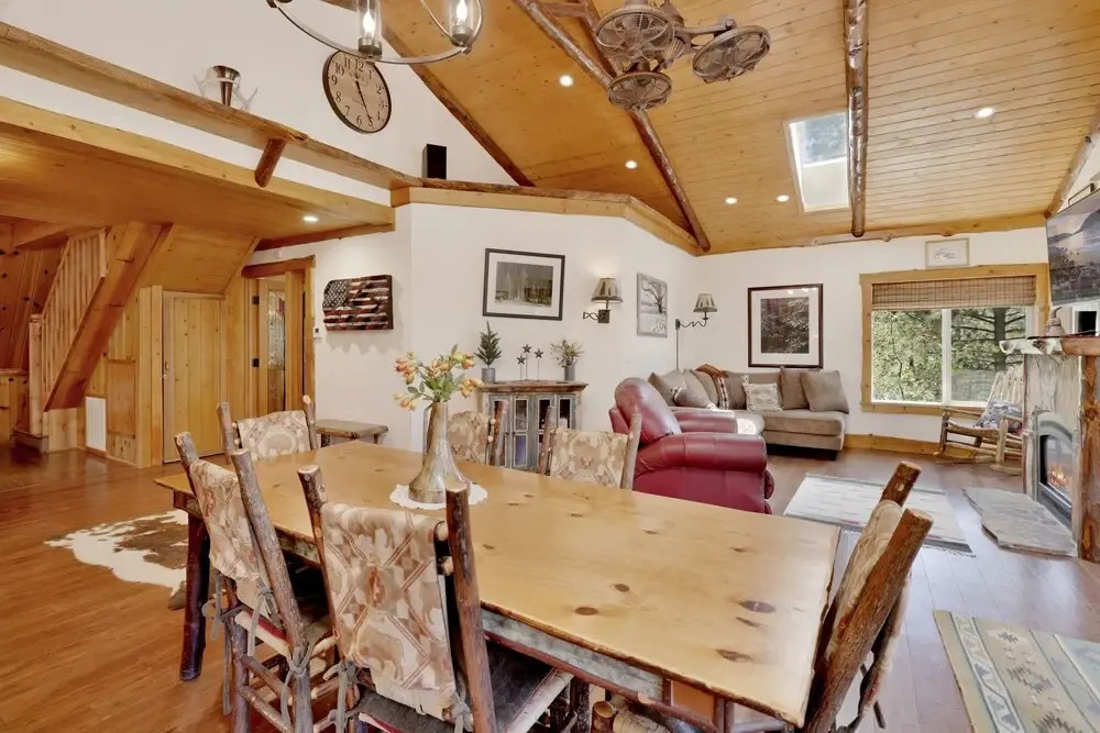 2164-fawnskin Tree House 3 Bedroom Home by Redawning