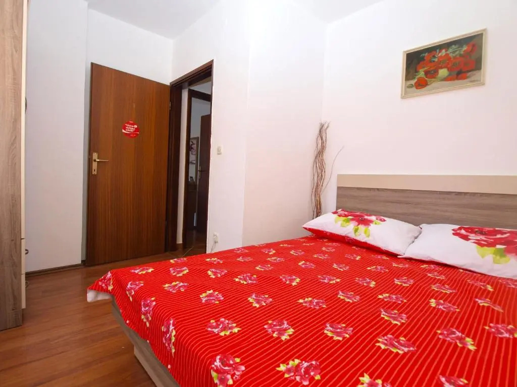 Apartments Sandra 1335