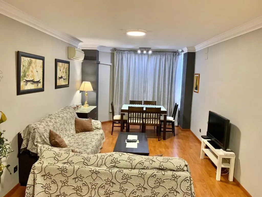 Apartamento acogedor, excelente ubicación, 10 min centro