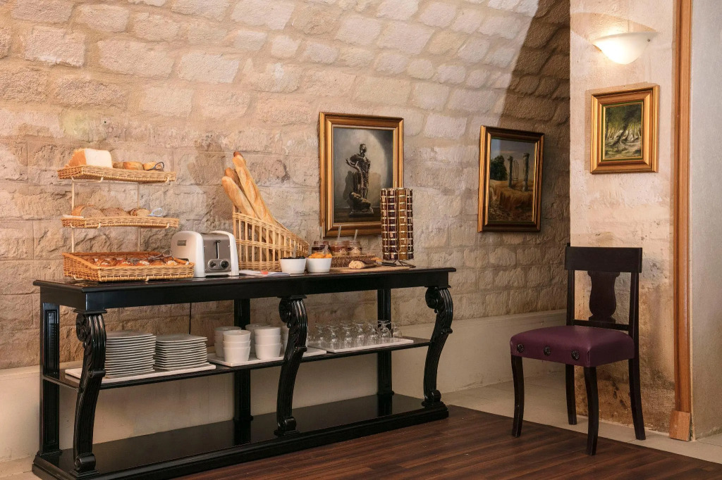Hôtel Serotel Lutèce