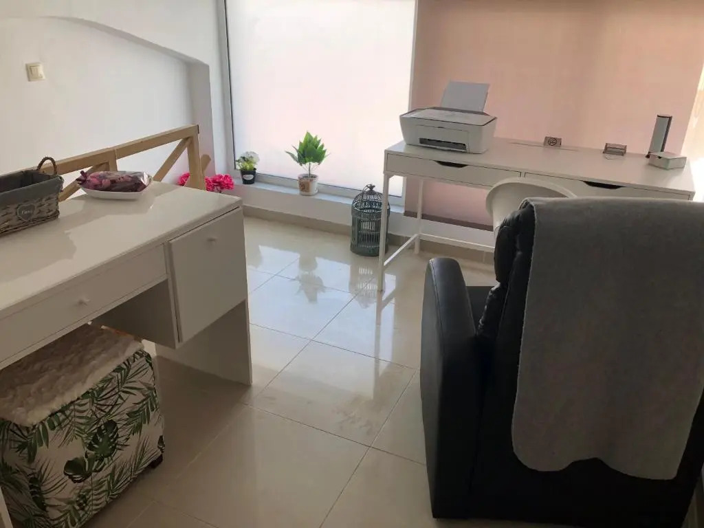 Casa Fiore - 2 Bed House 10 Mins Walk to Centre