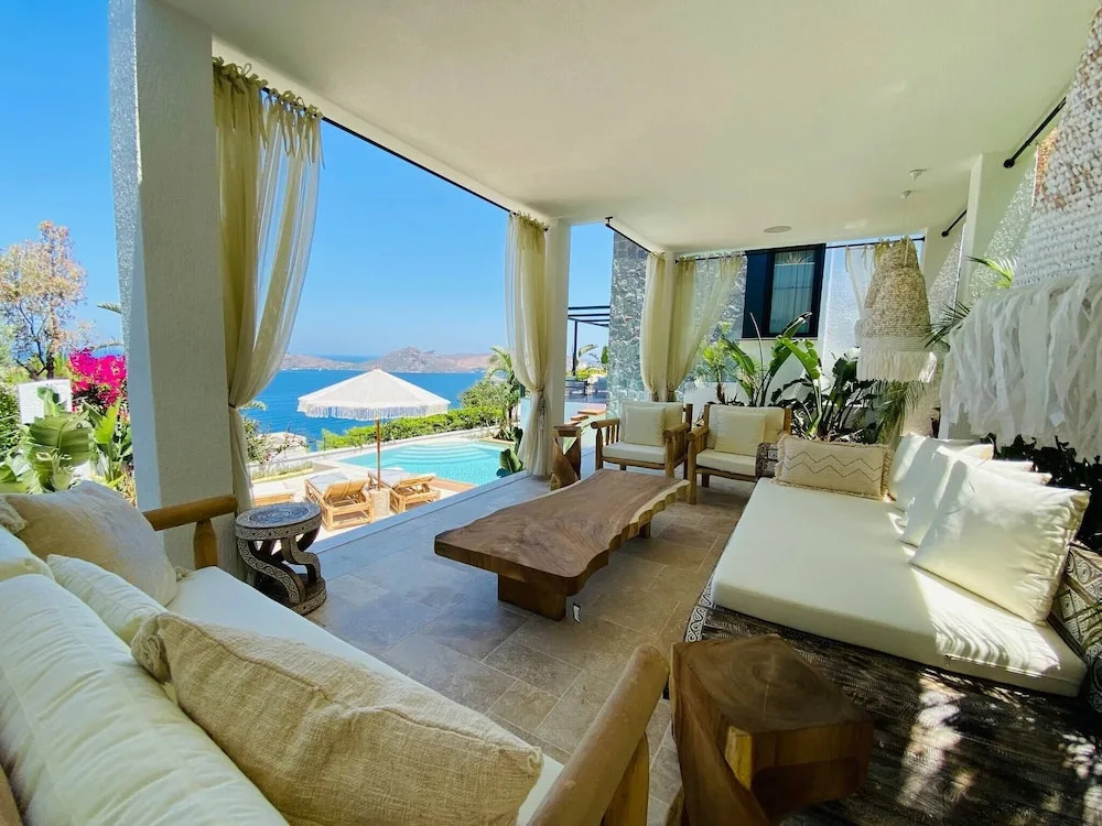 Yalikavaks Finest Mansion