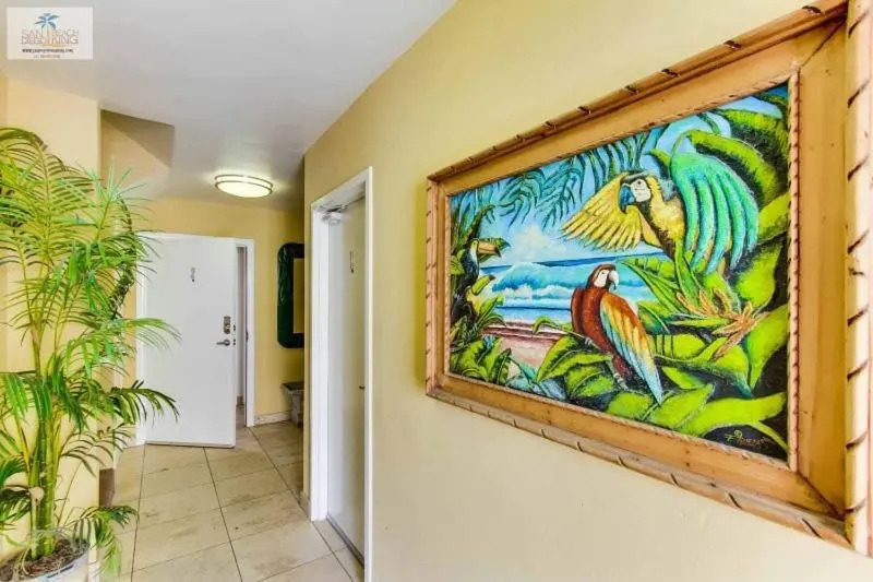 108-Ocean Front Combo