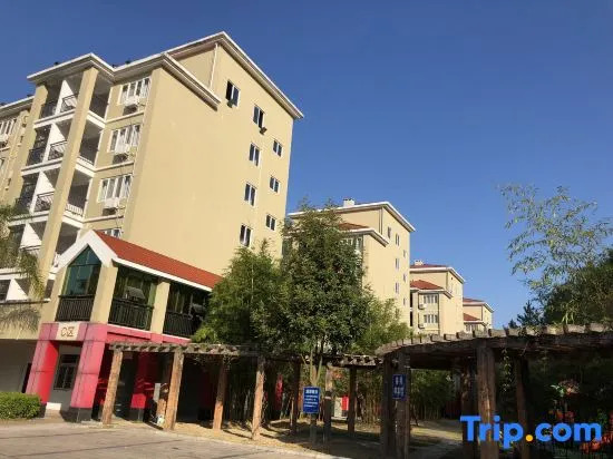 Jinqiu Holiday Hotel