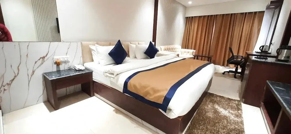 Sparsh Hotel & Resort
