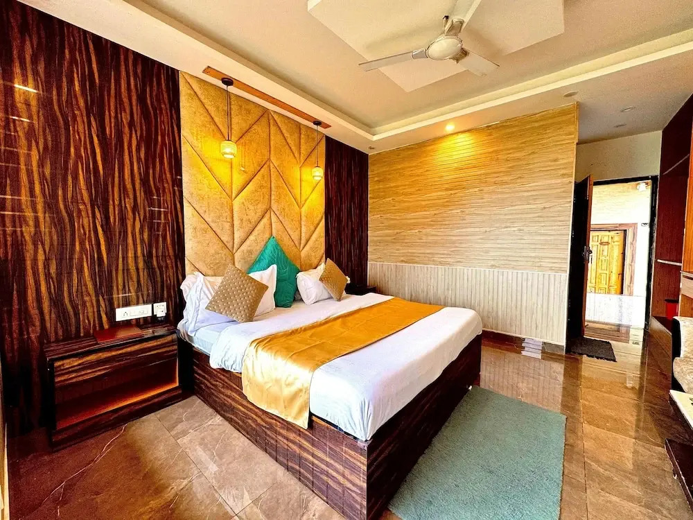 Heavens View Resort