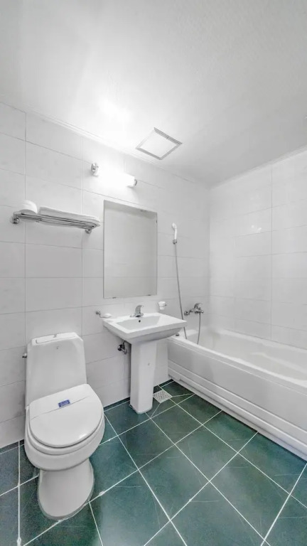 Gangneung Four Season Hotel and Pension