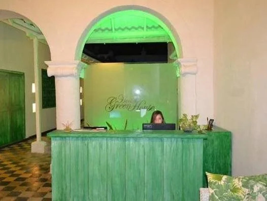 Hostel Green House Coffee Bar
