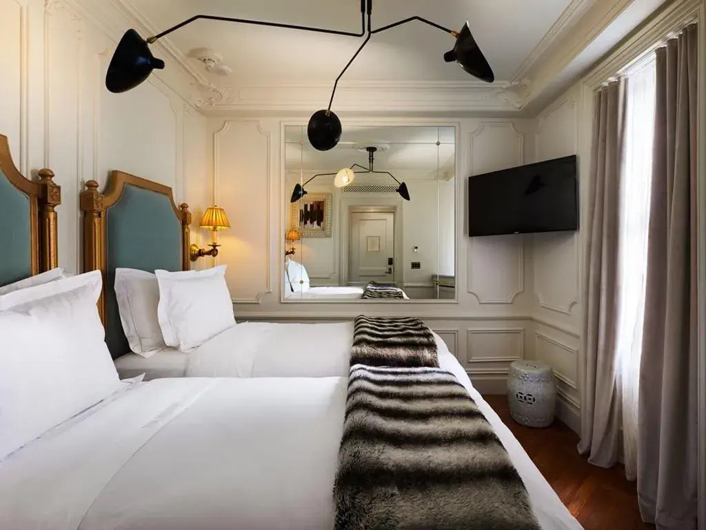 The Marlton Hotel