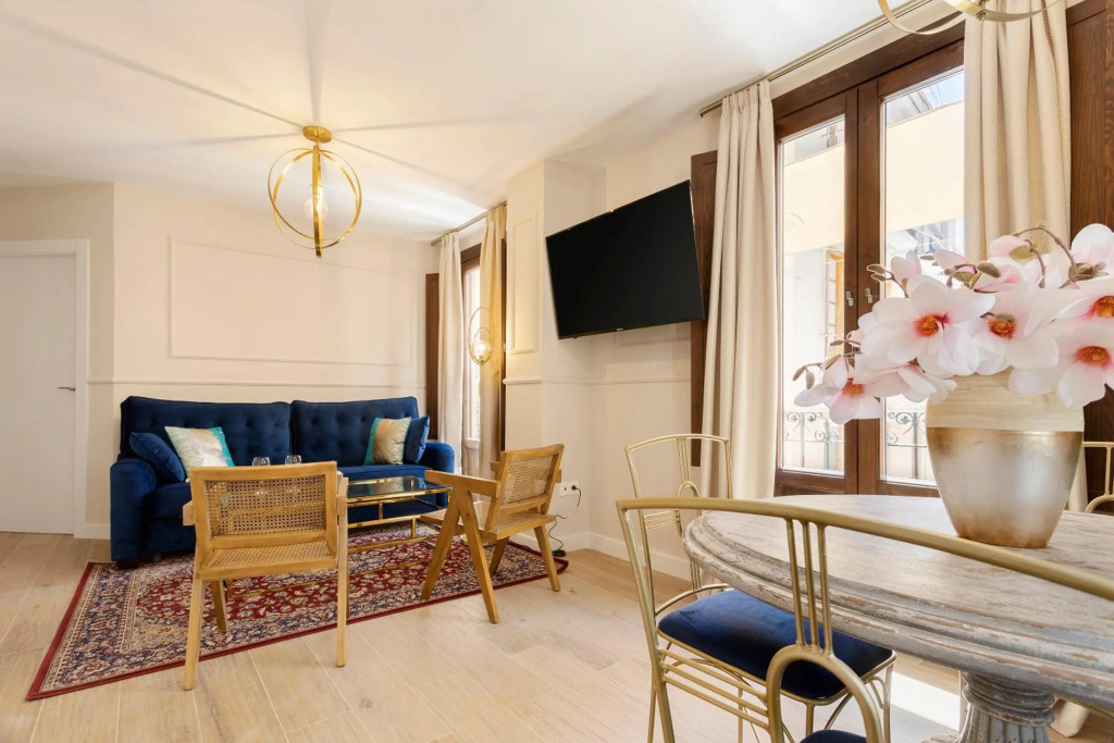 Genteel Home Mesones