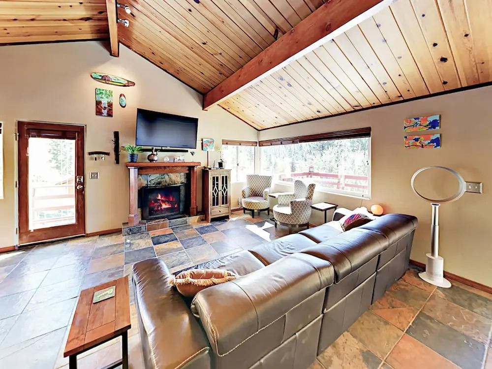 Yosemite Home 2 Bedrooms 2 Bathrooms Home