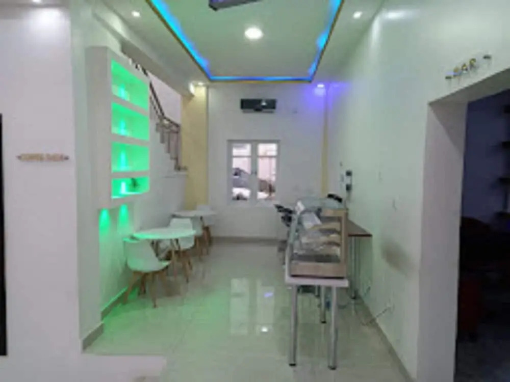 Time Oak Hotel and Suites Royale