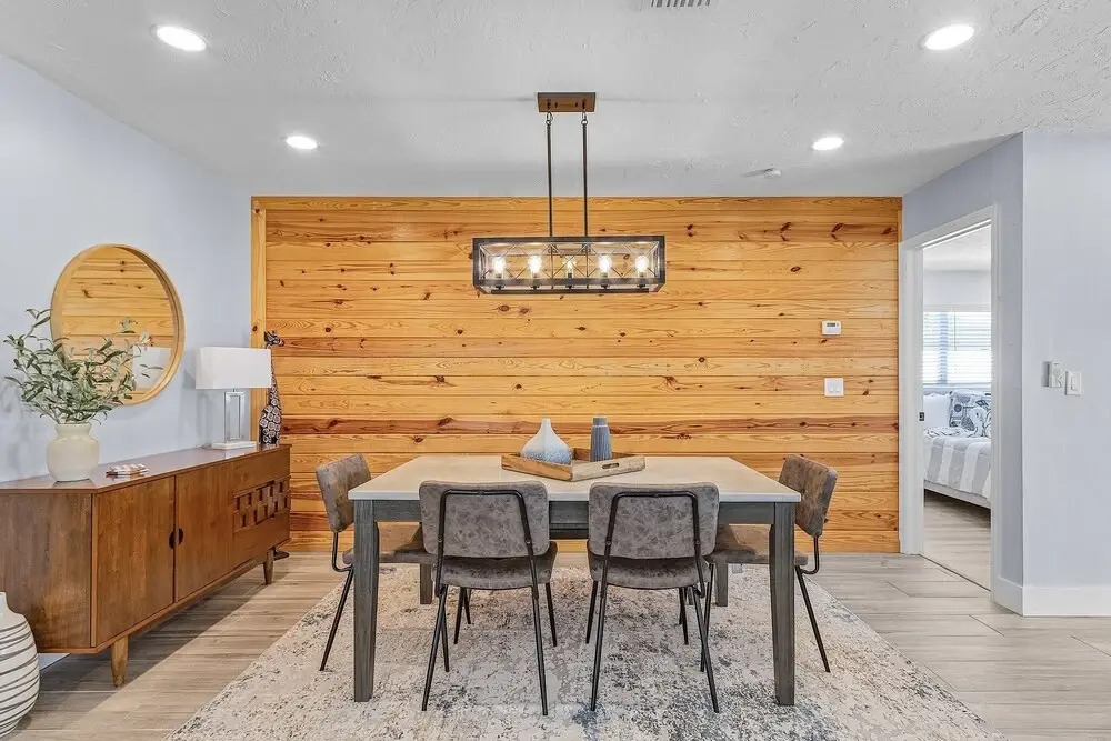 Soak Up The Sun - Saltwater Pool, Spacious Fenced-in Backyard, 3 Bedroom Home