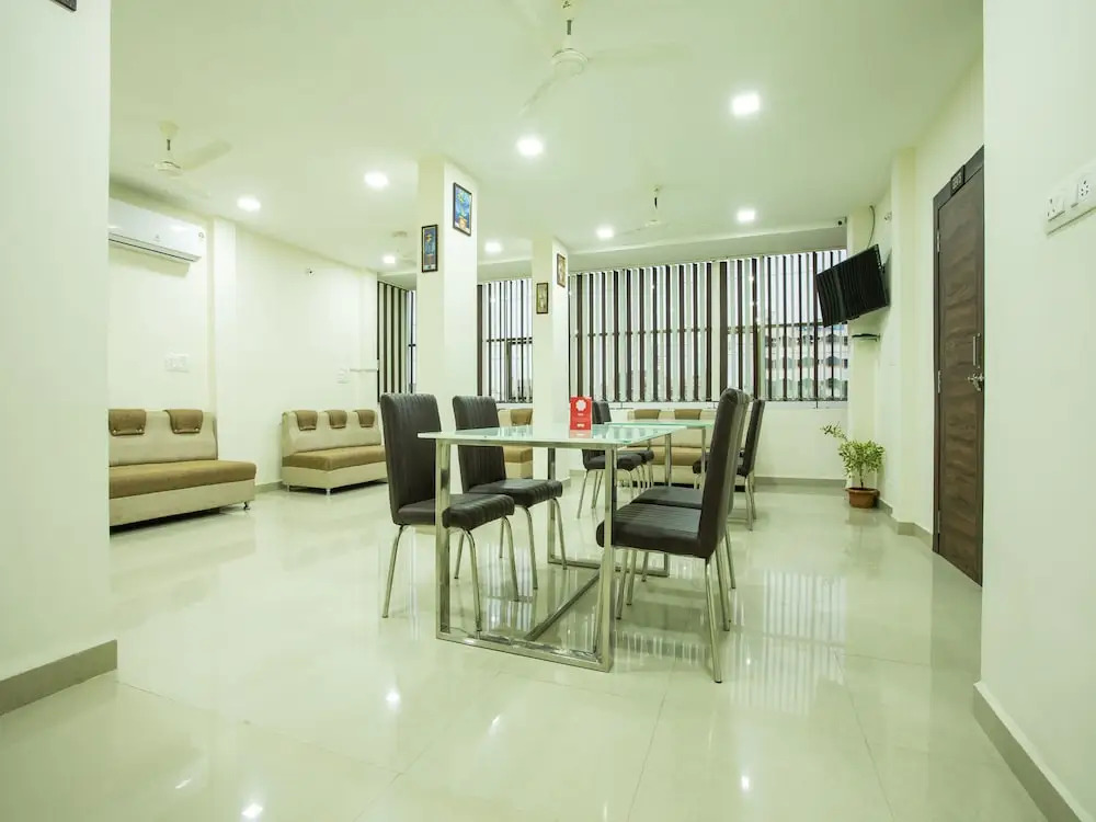 OYO 6668 Hotel Prithviraj