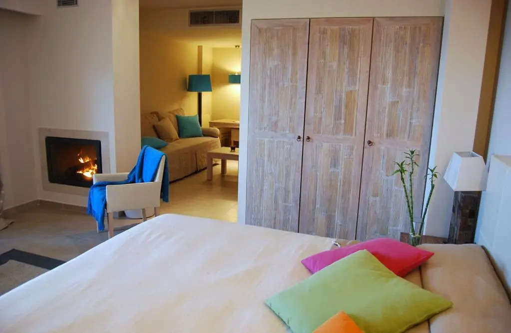 Astrolabe Hotel