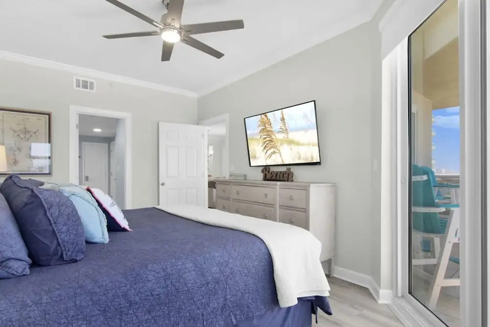 Enclave 401 Beachfront Tennis Stunning Views