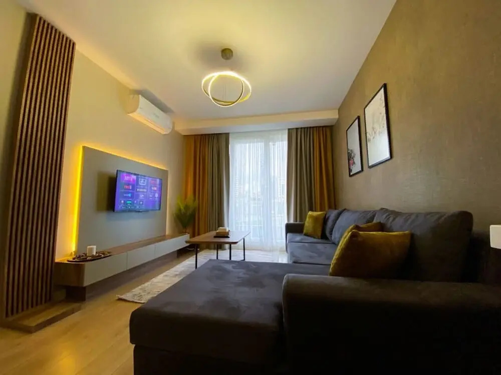 Exclusive 2 1 Apartment 2 Bathrooms - Core Living