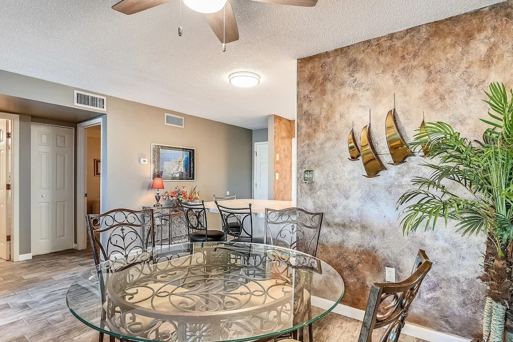Dolphin Point 103b 2 Bedroom Condo by RedAwning
