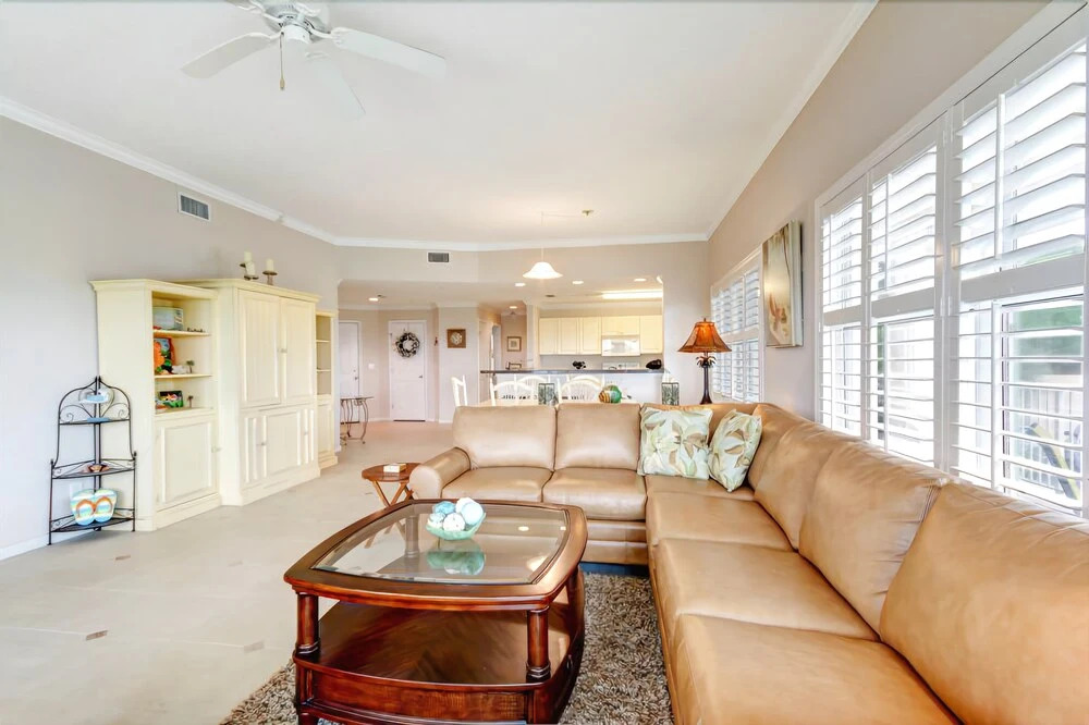 Ocean Park - 3 Br Condo