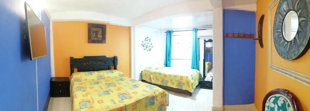 Casa Royal Palm Inn