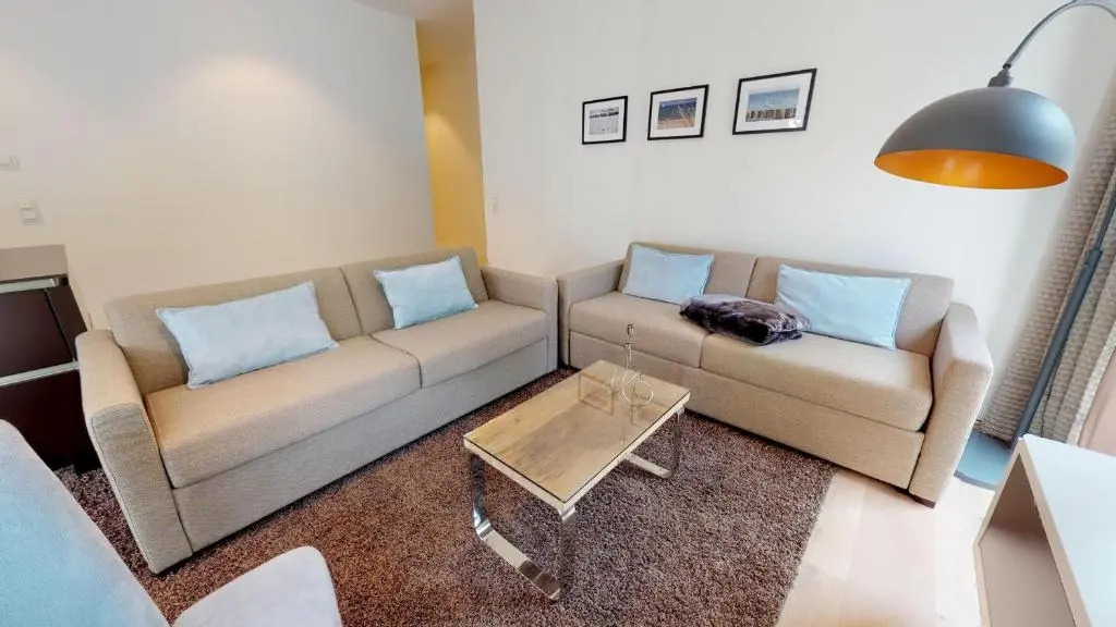 White Pearl Apartment 4.10