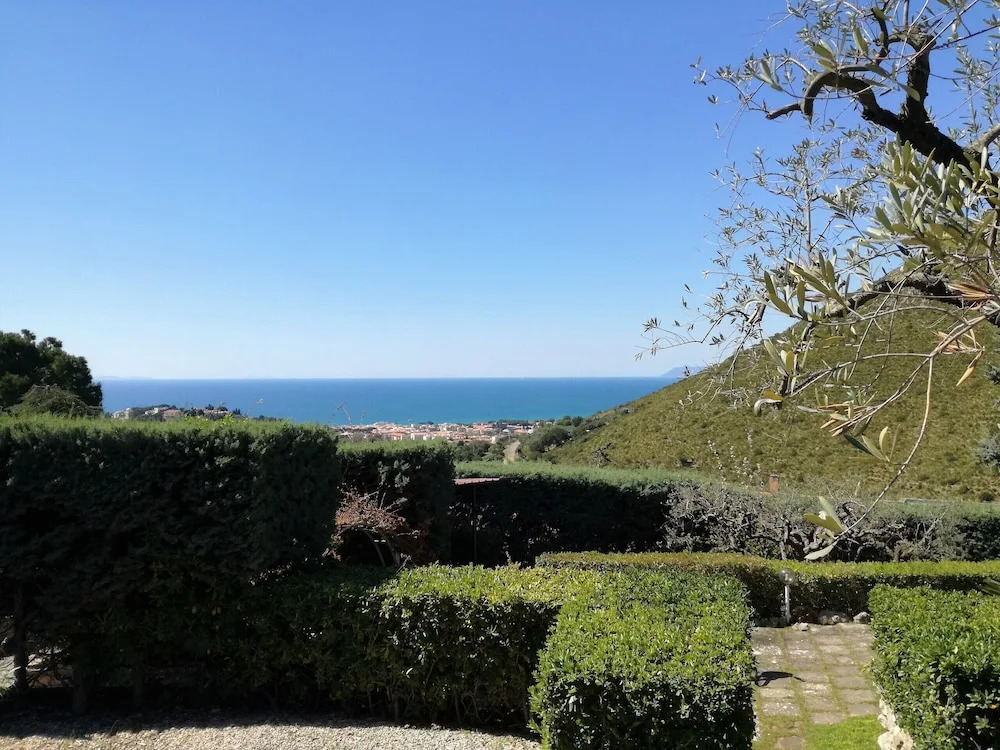 Villa Galatea Sperlongaresort