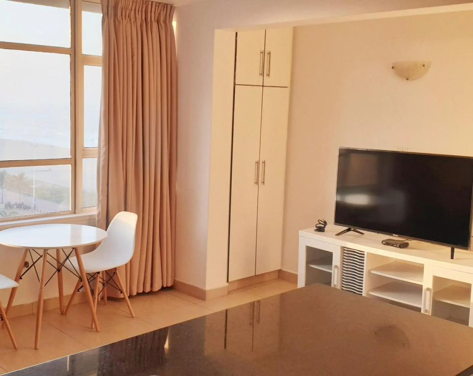 904 Tenbury Beach Apartment