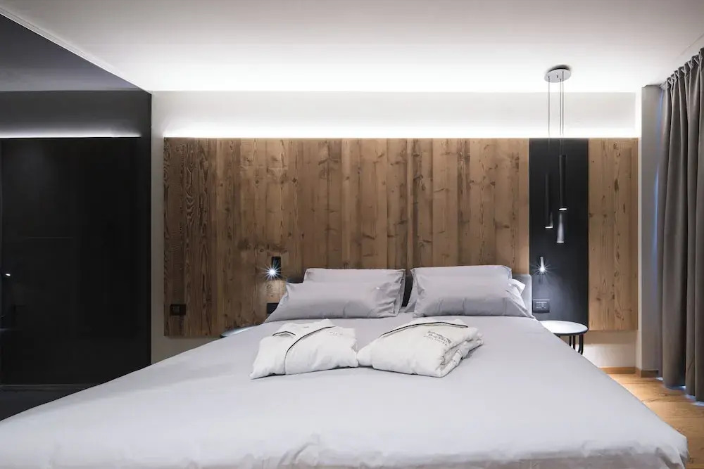DOLOMITI EXCLUSIVE YOUR MOUNTAIN SUITE
