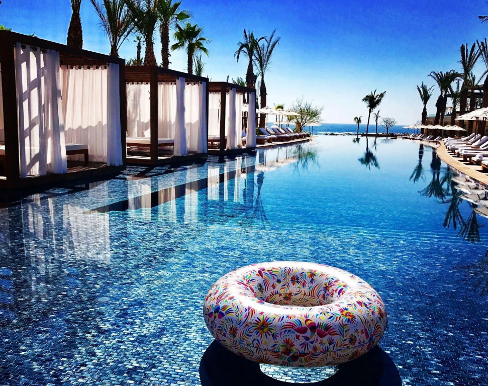 Chileno Bay Resort & Residences, Auberge Collection