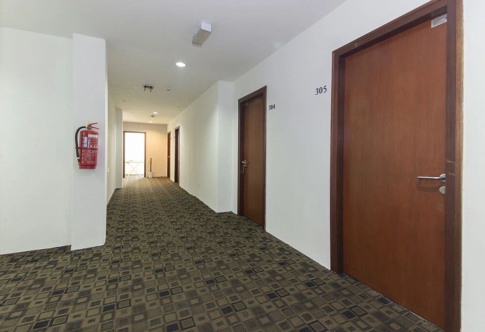 OYO 489 Pegasus Inn Hotel
