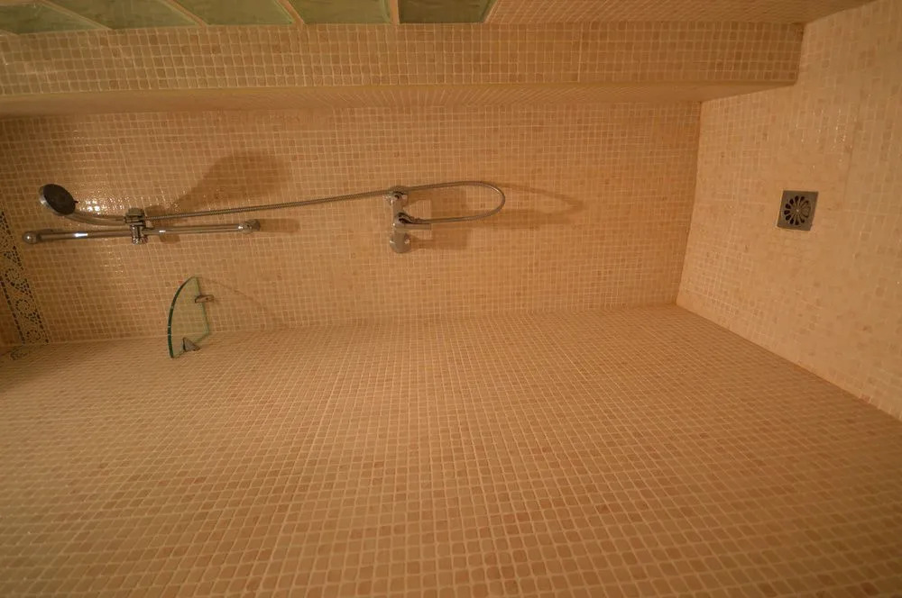 Parc Continental Cannes-Very elegant three bedroom apartment