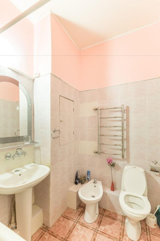 Old Arbat Deluxe Apartment