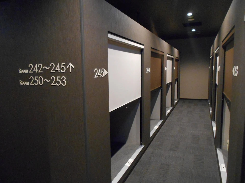 BIZCOURT CABIN SUSUKINO
