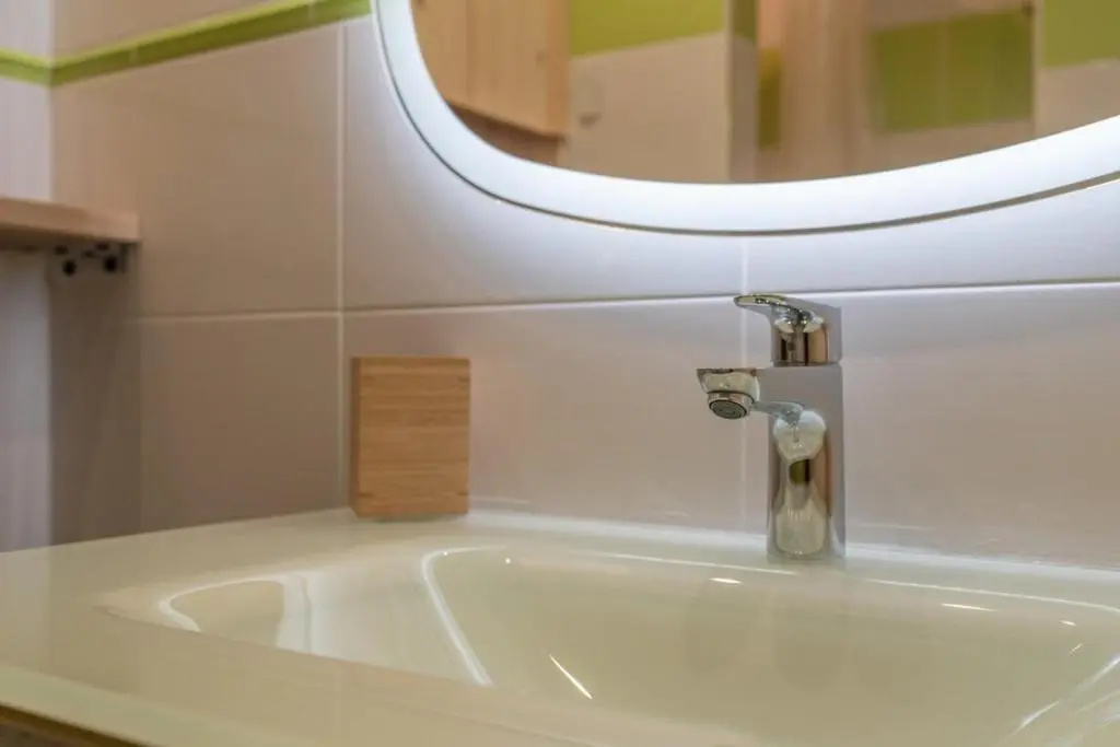 Apartment rated 3 stars for 4 people near the city center