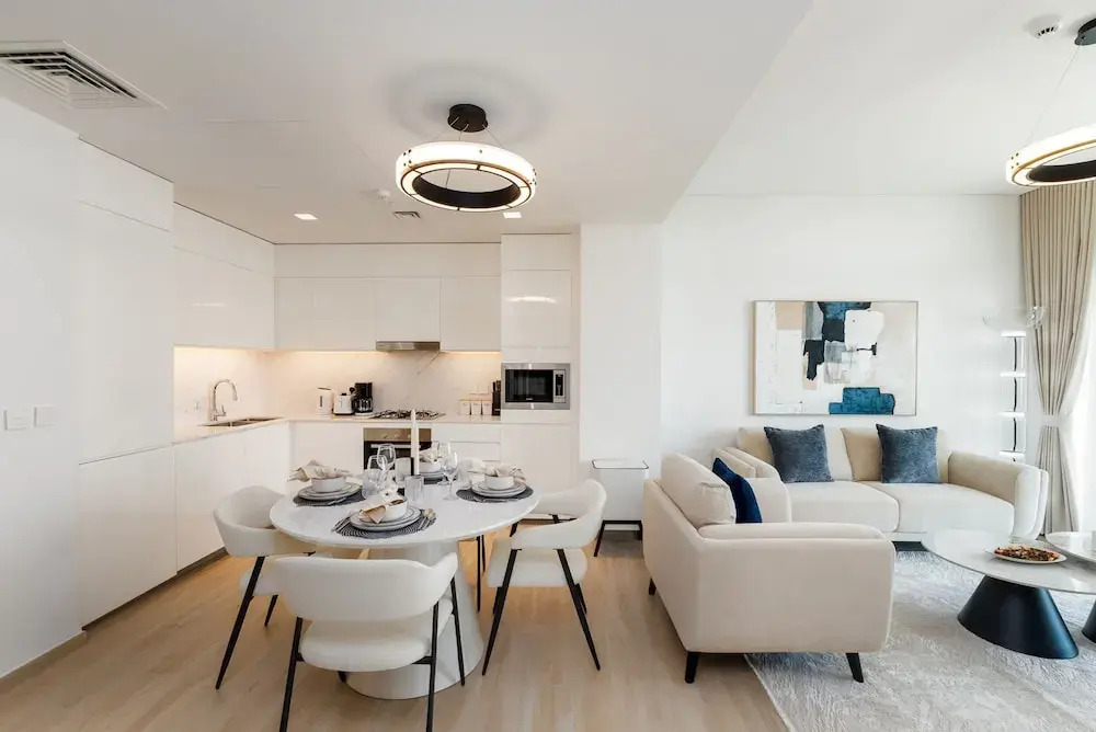 Palace Residence - 910 - DC