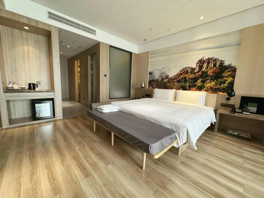 Atour Hotel Zibo Liuquan Road
