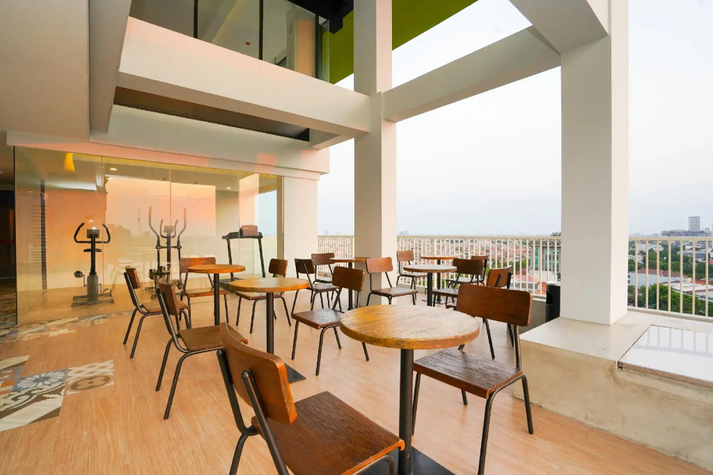 The Life Styles Hotel Surabaya