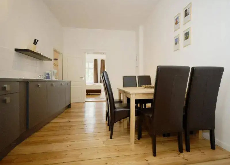 Old Town Apartments Metzer Strasse