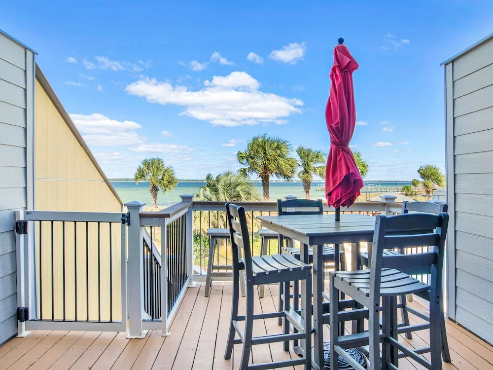 San Deluna #6 by Southern Vacation Rentals
